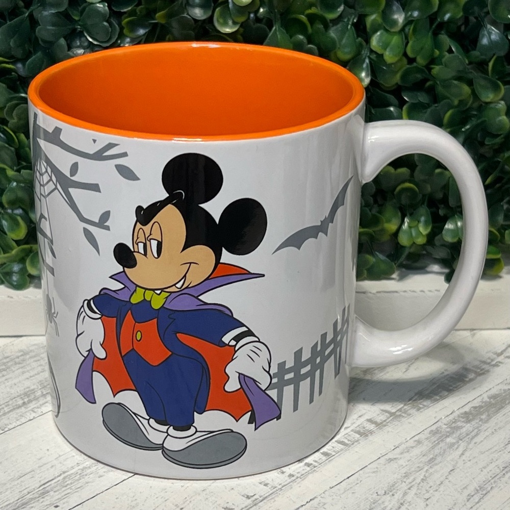 Disney Halloween Mickey Mouse Vampire Dracula Large Ceramic Coffee Mug NEW